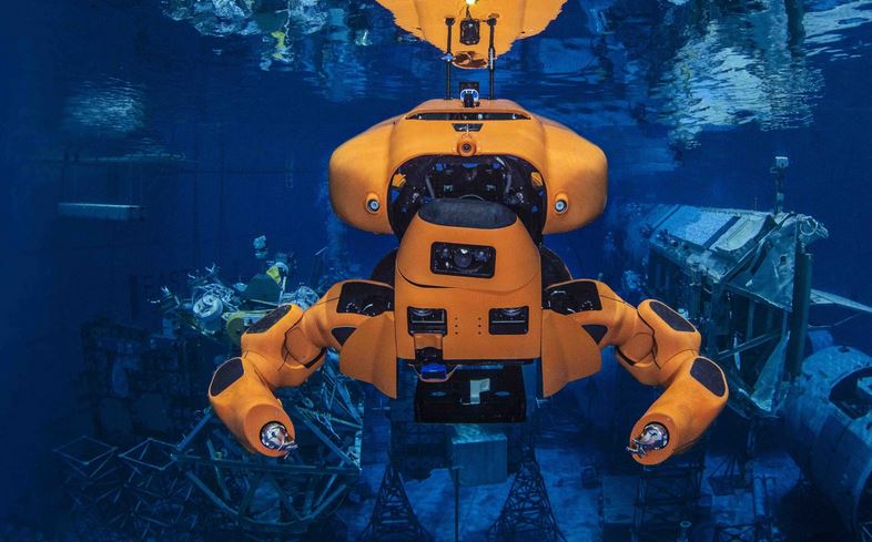 Aquanaut: Transforming Subsea Robot